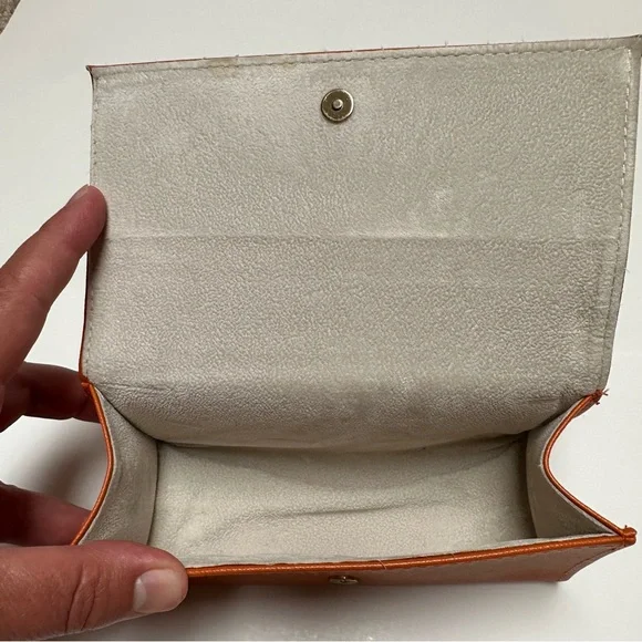 Tory Burch Classic Orange Glasses Case - Picture 2 of 8